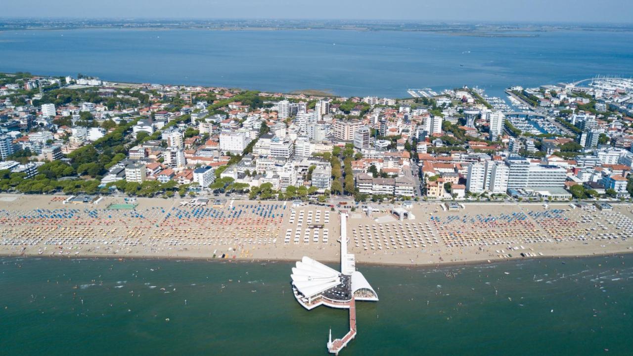 Villaggio Laura Lignano Sabbiadoro Extérieur photo